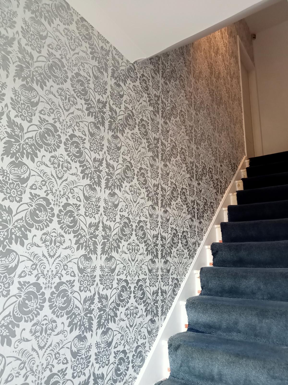 wallpaper hanging Islington, N1